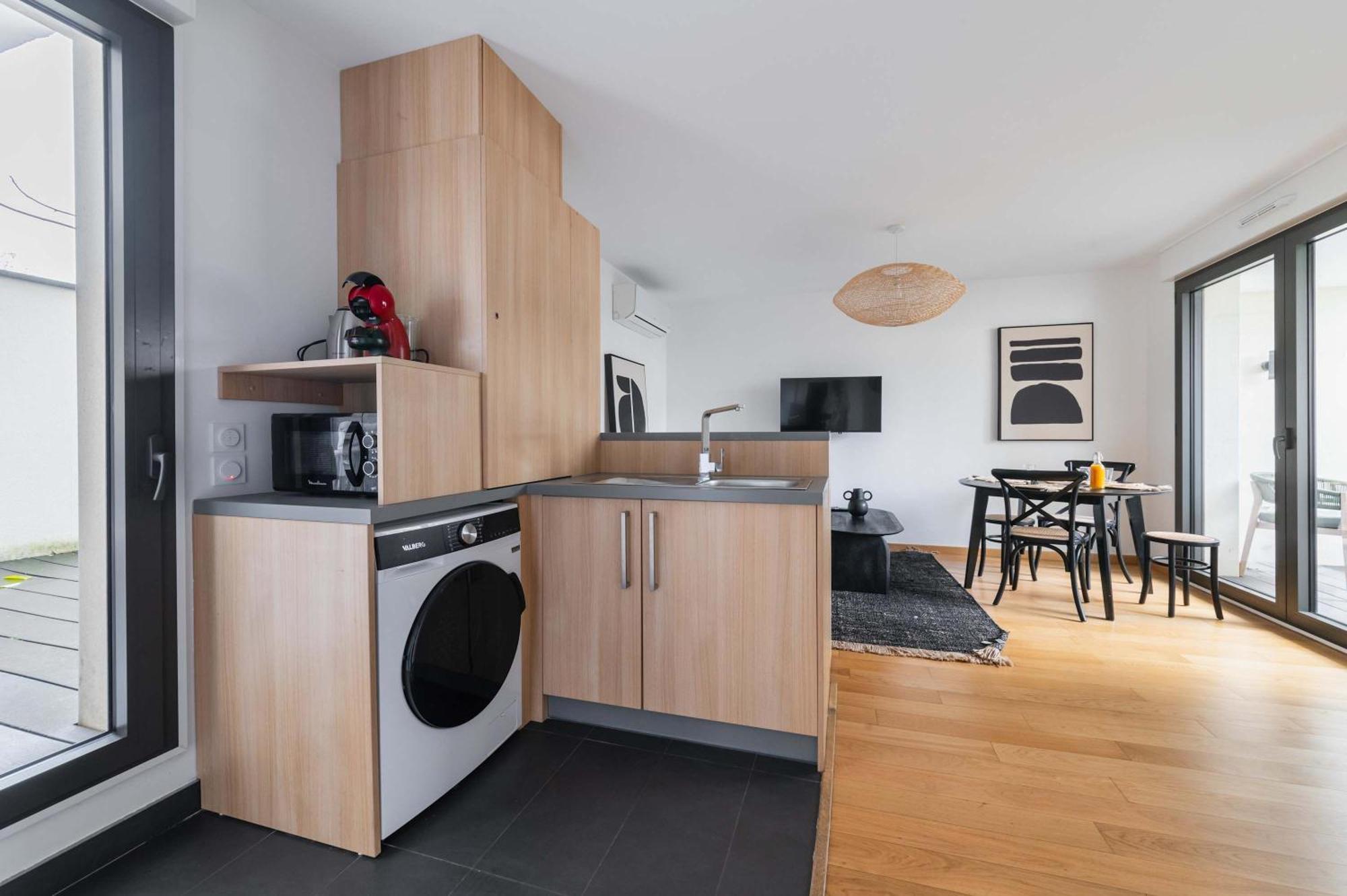 Appartement Lumineux Avec Terrasse Courbevoie - 4P - Flat-Guest Екстериор снимка